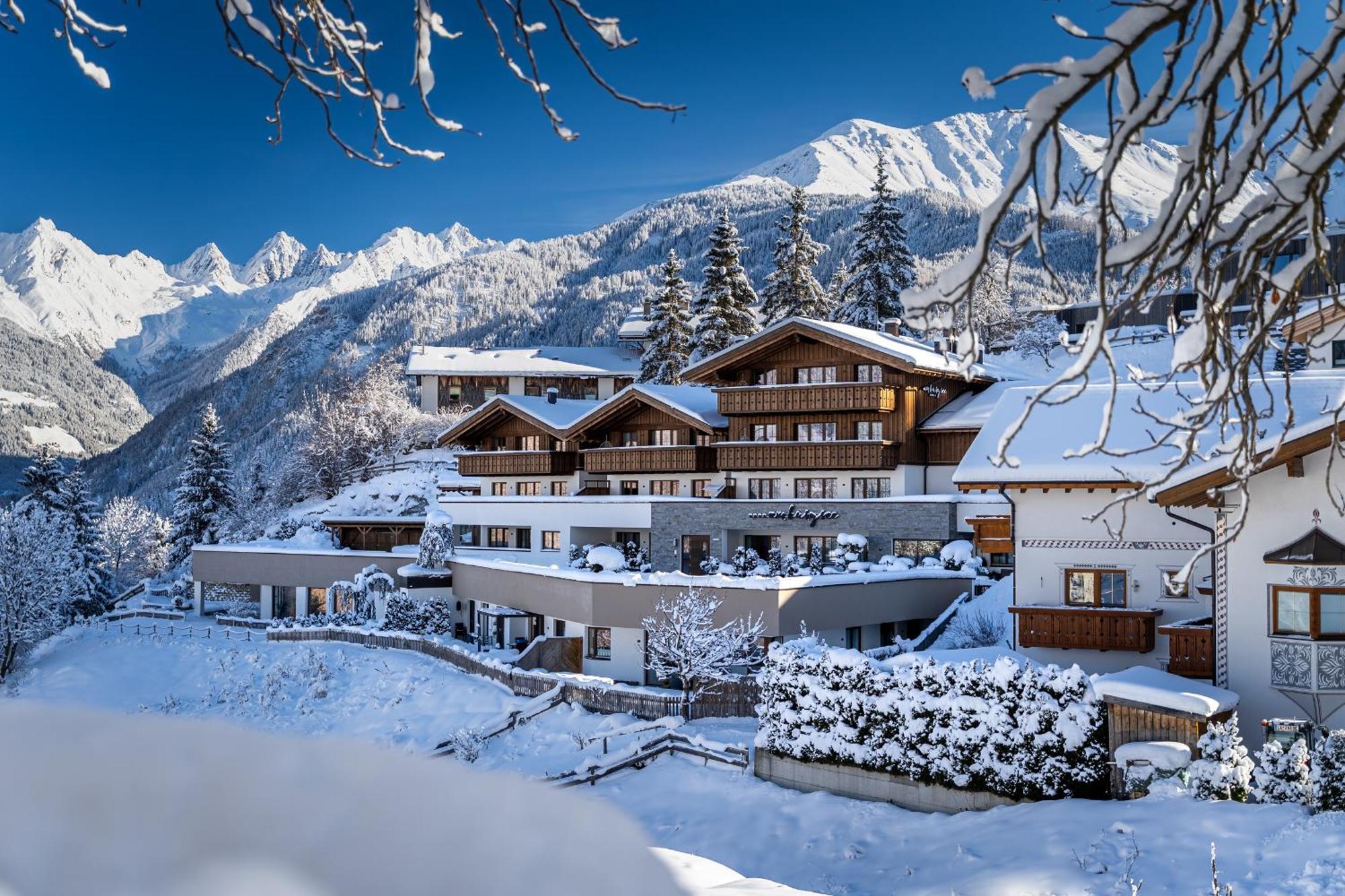 Alpin Chalet Am Burgsee Ladis Exterior foto