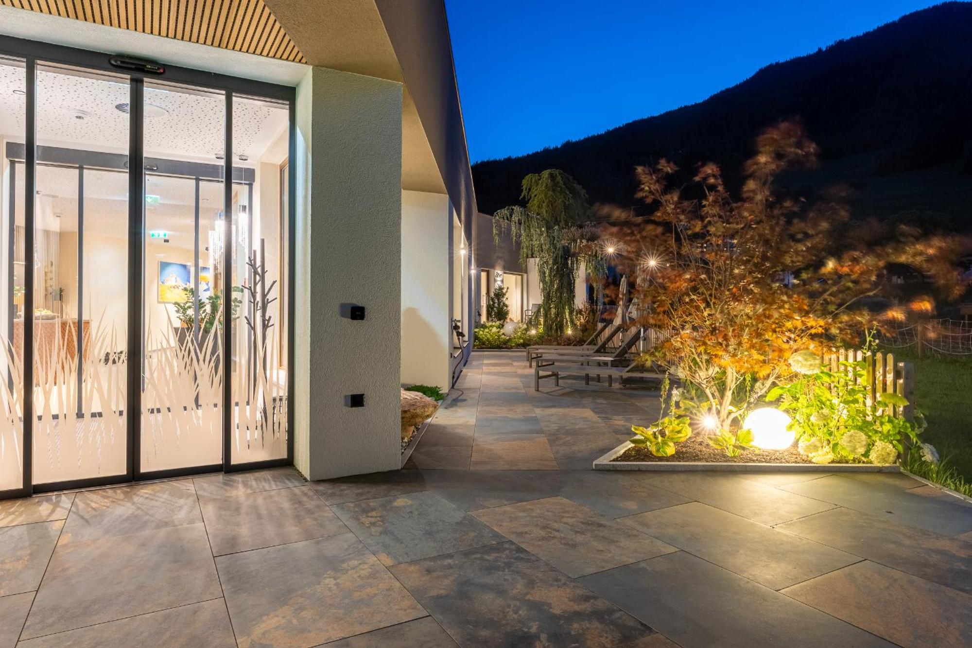 Alpin Chalet Am Burgsee Ladis Exterior foto