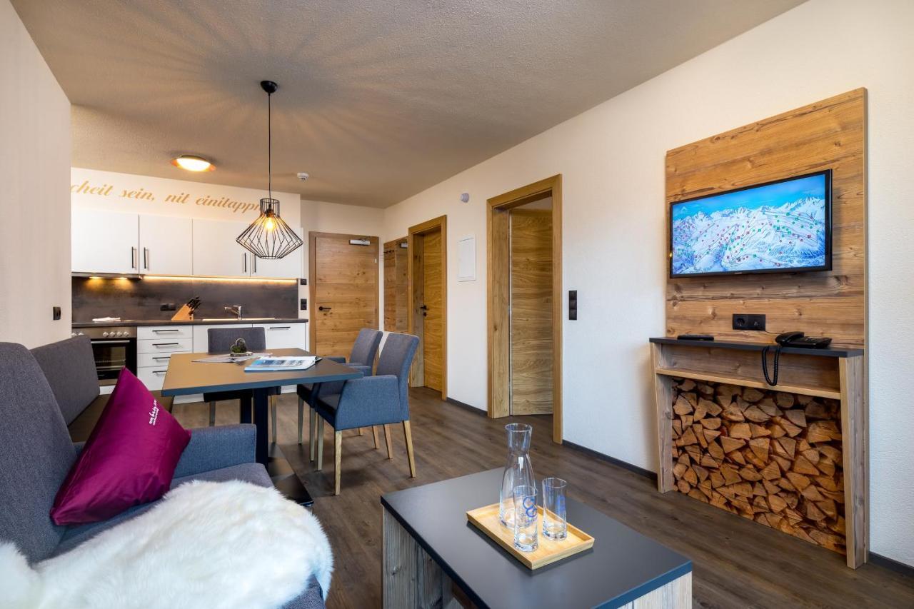 Alpin Chalet Am Burgsee Ladis Exterior foto